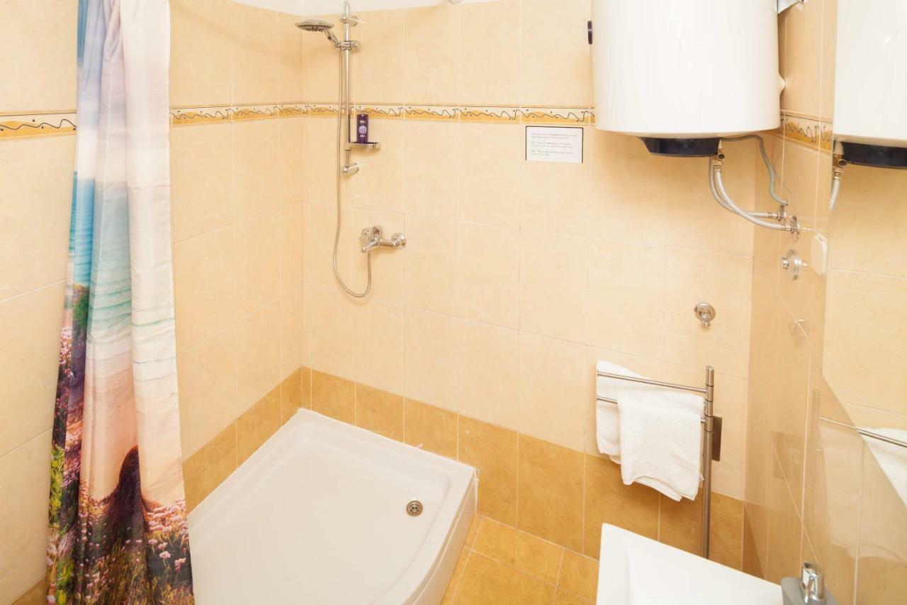 Apartman Ester Pula Exterior photo