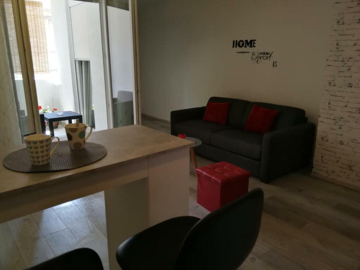 Apartman Ester Pula Exterior photo